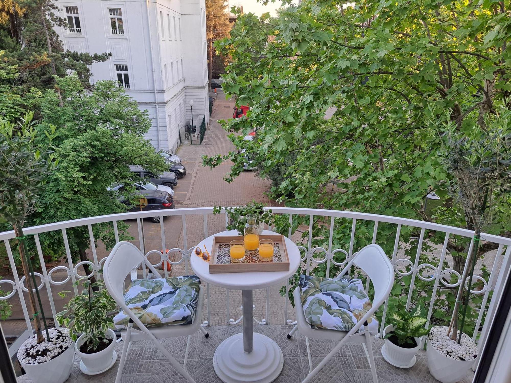Gallery Apartment Podgorica Luaran gambar