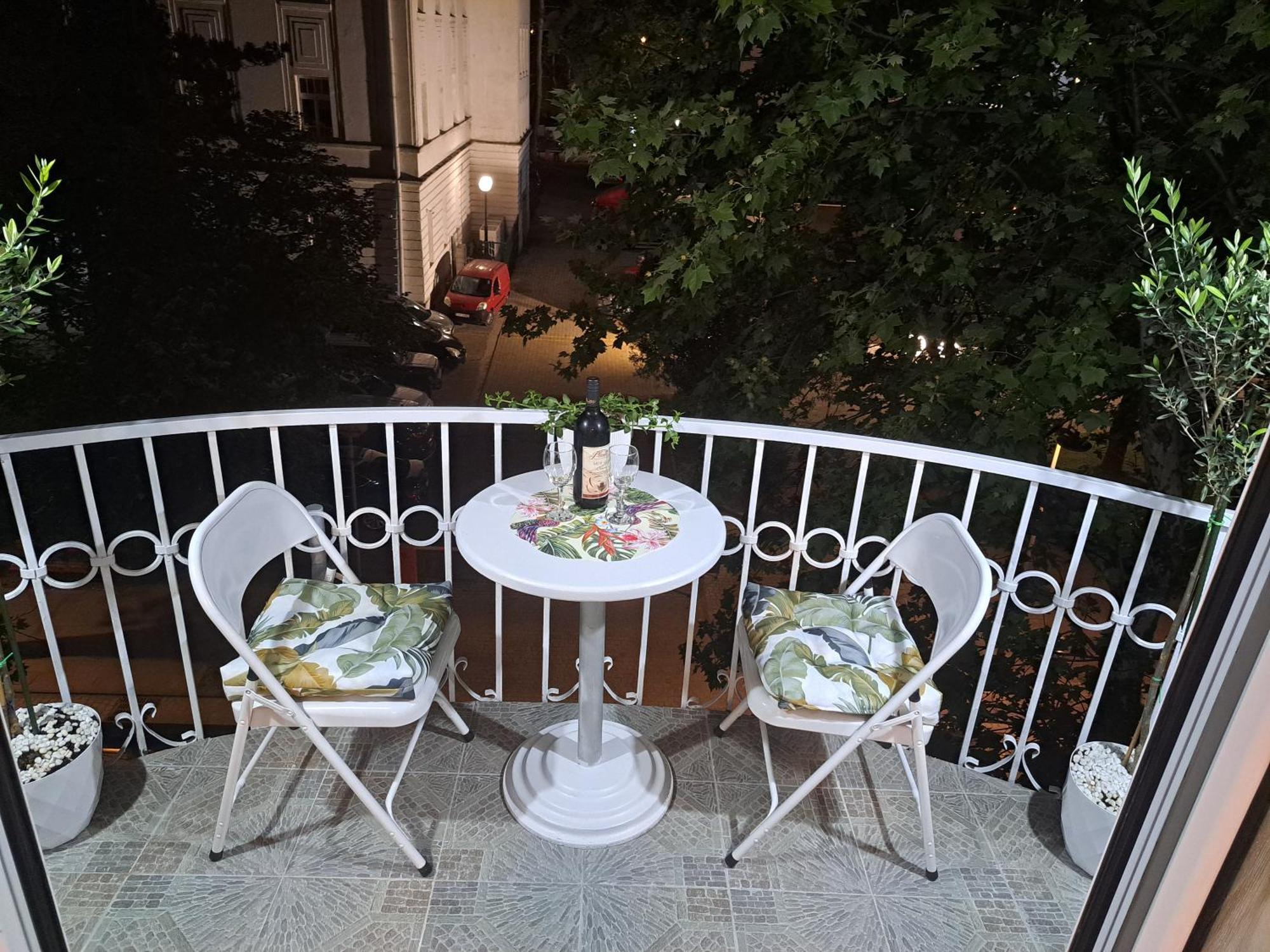 Gallery Apartment Podgorica Luaran gambar