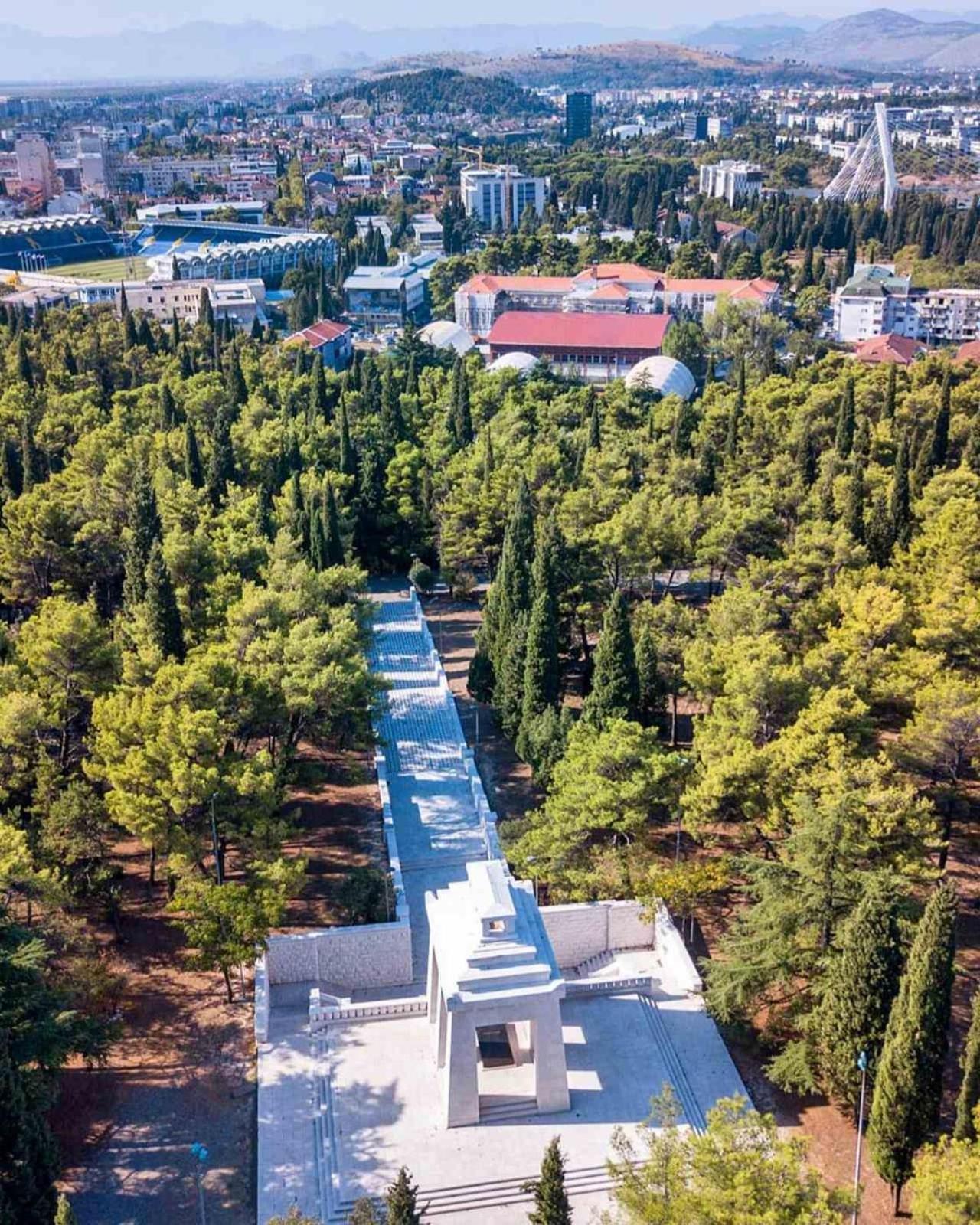 Gallery Apartment Podgorica Luaran gambar